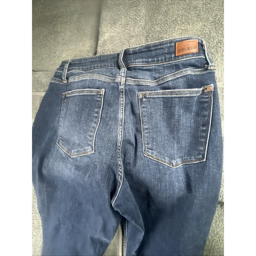 Judy Blue Jeans Women's 16W Blue Denim Boyfriend Distressed Preppy City 34x28 - Picture 7 of 9
